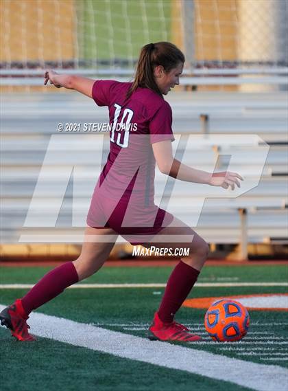 Thumbnail 2 in Highland vs. Perry (Coyote Classic Soccer Tournament) photogallery.