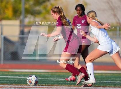 Thumbnail 2 in Highland vs. Perry (Coyote Classic Soccer Tournament) photogallery.