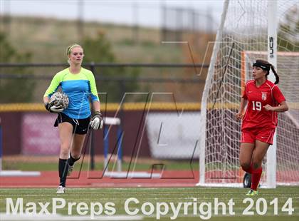 Thumbnail 2 in Grandview vs. Regis Jesuit (CHSAA 5A Playoff First Round) photogallery.