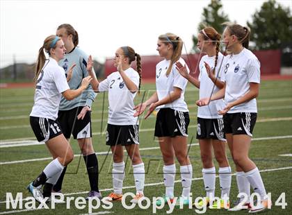 Thumbnail 3 in Grandview vs. Regis Jesuit (CHSAA 5A Playoff First Round) photogallery.