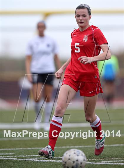 Thumbnail 3 in Grandview vs. Regis Jesuit (CHSAA 5A Playoff First Round) photogallery.