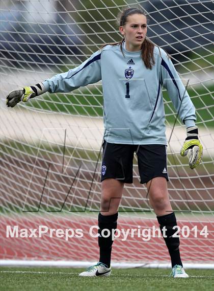 Thumbnail 3 in Grandview vs. Regis Jesuit (CHSAA 5A Playoff First Round) photogallery.