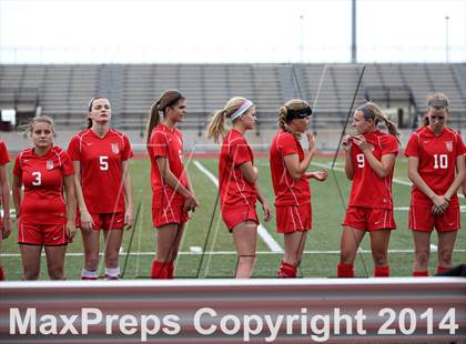 Thumbnail 2 in Grandview vs. Regis Jesuit (CHSAA 5A Playoff First Round) photogallery.