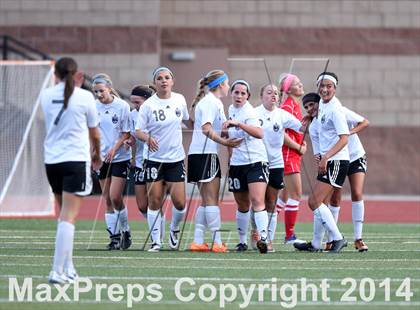 Thumbnail 2 in Grandview vs. Regis Jesuit (CHSAA 5A Playoff First Round) photogallery.