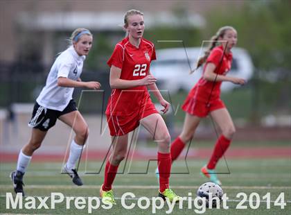 Thumbnail 3 in Grandview vs. Regis Jesuit (CHSAA 5A Playoff First Round) photogallery.