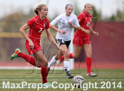 Thumbnail 3 in Grandview vs. Regis Jesuit (CHSAA 5A Playoff First Round) photogallery.