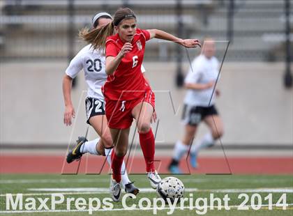 Thumbnail 3 in Grandview vs. Regis Jesuit (CHSAA 5A Playoff First Round) photogallery.