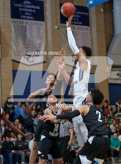 Thumbnail 2 in Foothills Christian vs Sierra Canyon (CIF Open Division Regional 1st Round) photogallery.