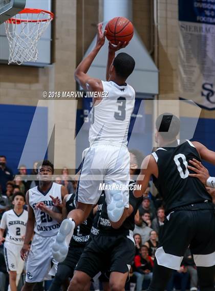 Thumbnail 2 in Foothills Christian vs Sierra Canyon (CIF Open Division Regional 1st Round) photogallery.