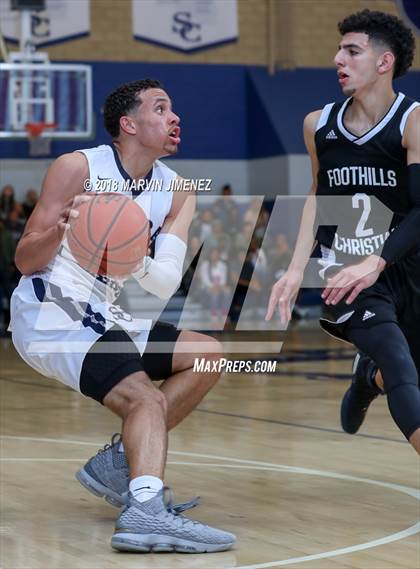 Thumbnail 3 in Foothills Christian vs Sierra Canyon (CIF Open Division Regional 1st Round) photogallery.