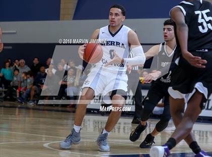 Thumbnail 3 in Foothills Christian vs Sierra Canyon (CIF Open Division Regional 1st Round) photogallery.