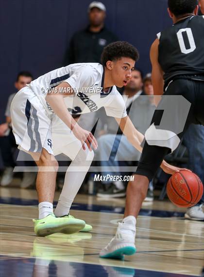 Thumbnail 3 in Foothills Christian vs Sierra Canyon (CIF Open Division Regional 1st Round) photogallery.