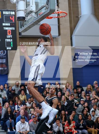 Thumbnail 1 in Foothills Christian vs Sierra Canyon (CIF Open Division Regional 1st Round) photogallery.