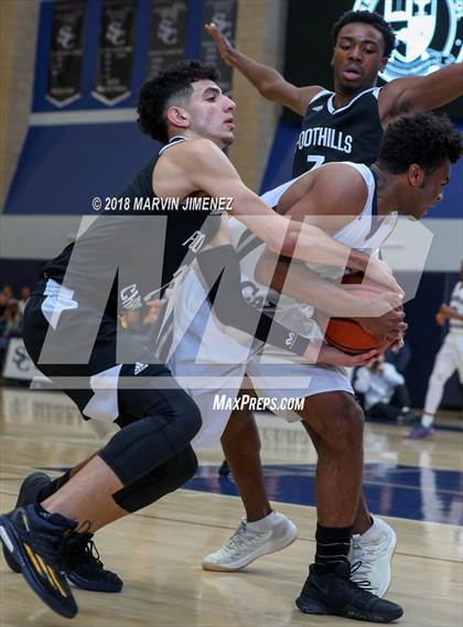 Thumbnail 1 in Foothills Christian vs Sierra Canyon (CIF Open Division Regional 1st Round) photogallery.