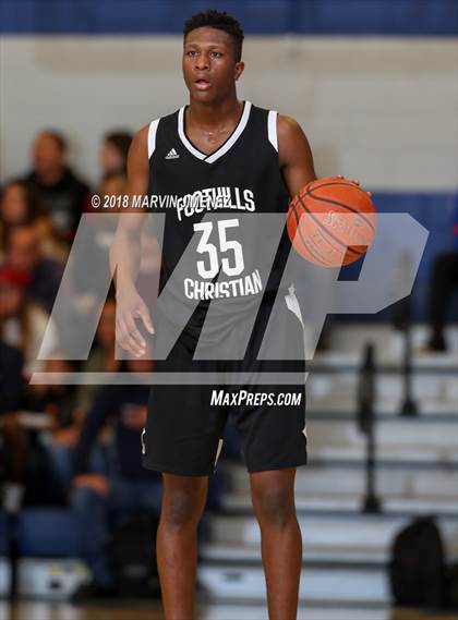 Thumbnail 1 in Foothills Christian vs Sierra Canyon (CIF Open Division Regional 1st Round) photogallery.