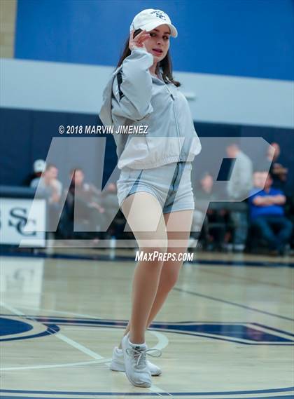 Thumbnail 2 in Foothills Christian vs Sierra Canyon (CIF Open Division Regional 1st Round) photogallery.