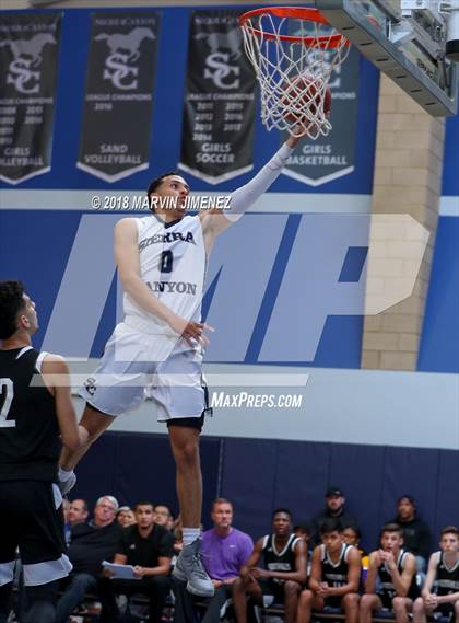 Thumbnail 2 in Foothills Christian vs Sierra Canyon (CIF Open Division Regional 1st Round) photogallery.
