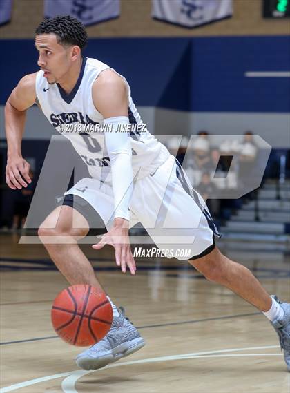 Thumbnail 1 in Foothills Christian vs Sierra Canyon (CIF Open Division Regional 1st Round) photogallery.