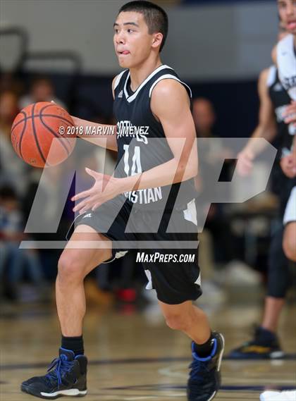 Thumbnail 2 in Foothills Christian vs Sierra Canyon (CIF Open Division Regional 1st Round) photogallery.