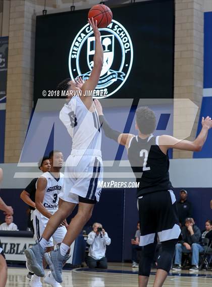 Thumbnail 2 in Foothills Christian vs Sierra Canyon (CIF Open Division Regional 1st Round) photogallery.