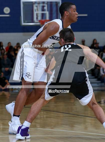 Thumbnail 1 in Foothills Christian vs Sierra Canyon (CIF Open Division Regional 1st Round) photogallery.