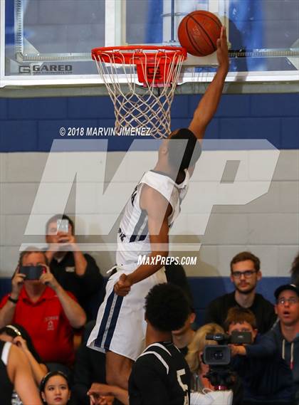 Thumbnail 3 in Foothills Christian vs Sierra Canyon (CIF Open Division Regional 1st Round) photogallery.