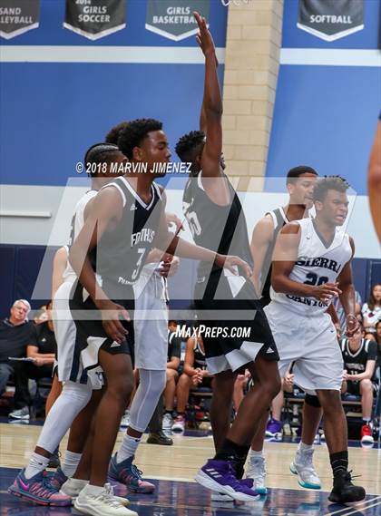 Thumbnail 3 in Foothills Christian vs Sierra Canyon (CIF Open Division Regional 1st Round) photogallery.
