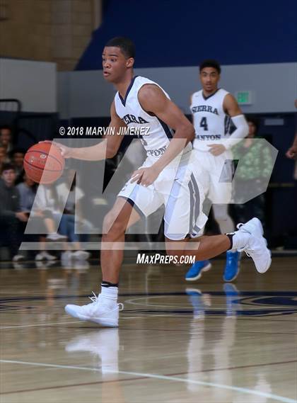 Thumbnail 2 in Foothills Christian vs Sierra Canyon (CIF Open Division Regional 1st Round) photogallery.