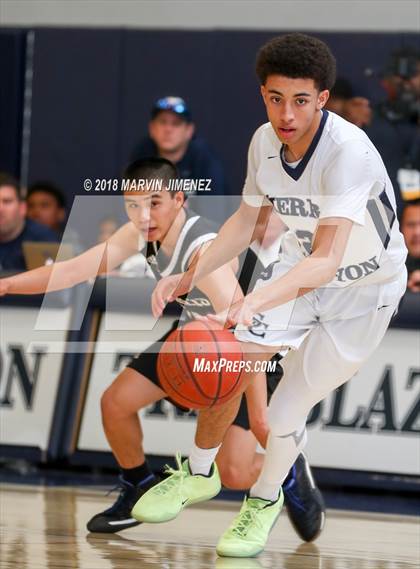 Thumbnail 2 in Foothills Christian vs Sierra Canyon (CIF Open Division Regional 1st Round) photogallery.