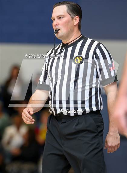 Thumbnail 2 in Foothills Christian vs Sierra Canyon (CIF Open Division Regional 1st Round) photogallery.