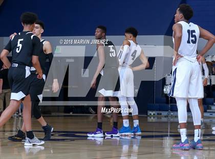 Thumbnail 3 in Foothills Christian vs Sierra Canyon (CIF Open Division Regional 1st Round) photogallery.