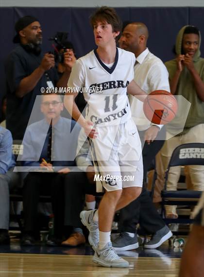 Thumbnail 2 in Foothills Christian vs Sierra Canyon (CIF Open Division Regional 1st Round) photogallery.