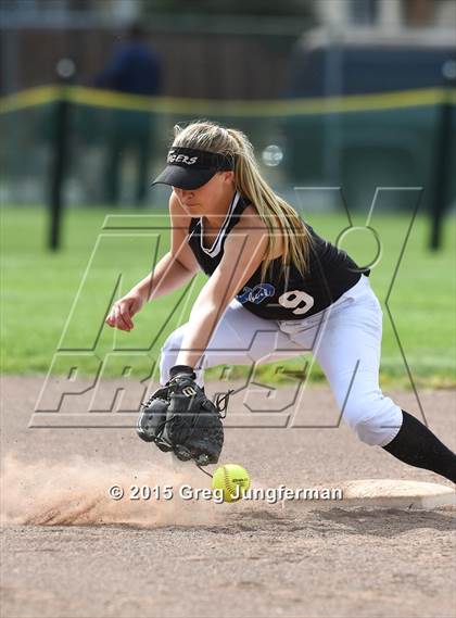 Thumbnail 3 in Analy vs. Petaluma (SCL Championship) photogallery.