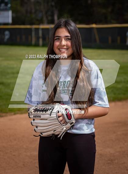 Thumbnail 2 in Ponderosa JV Softball Team and Individual Photos photogallery.