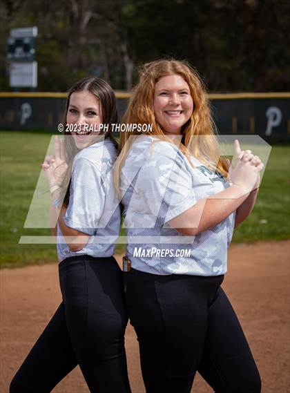 Thumbnail 2 in Ponderosa JV Softball Team and Individual Photos photogallery.