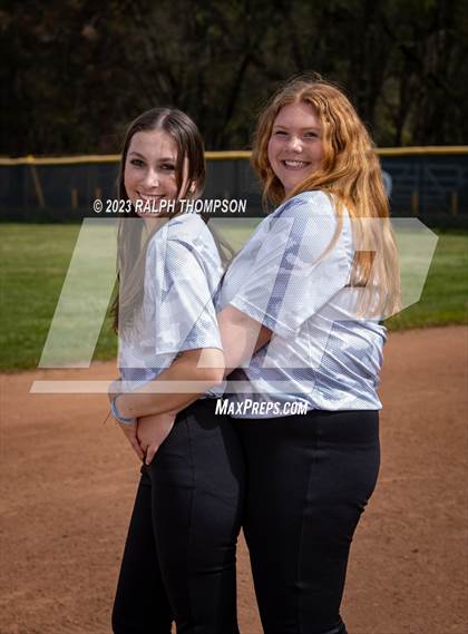 Thumbnail 1 in Ponderosa JV Softball Team and Individual Photos photogallery.