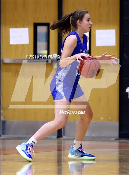 Thumbnail 3 in Canyon View vs. Casteel (Scorpion Shootout Tournament) photogallery.