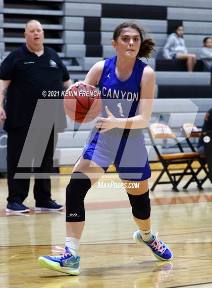 Thumbnail 1 in Canyon View vs. Casteel (Scorpion Shootout Tournament) photogallery.