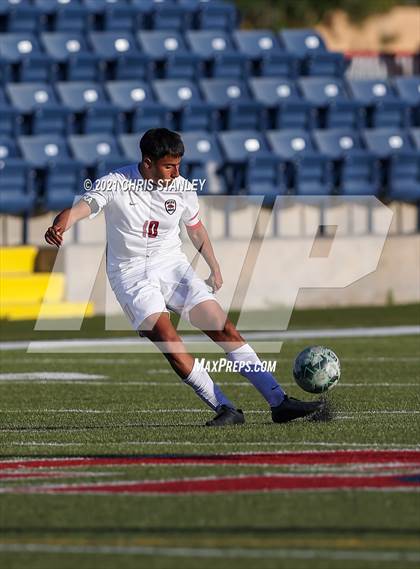 Thumbnail 2 in Prescott vs. Walden Grove (AIA 4A Semifinal) photogallery.