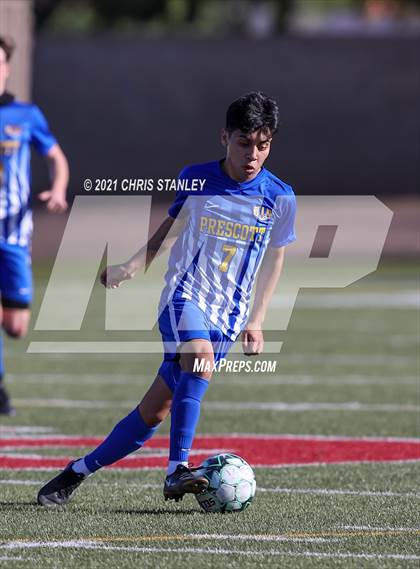 Thumbnail 3 in Prescott vs. Walden Grove (AIA 4A Semifinal) photogallery.