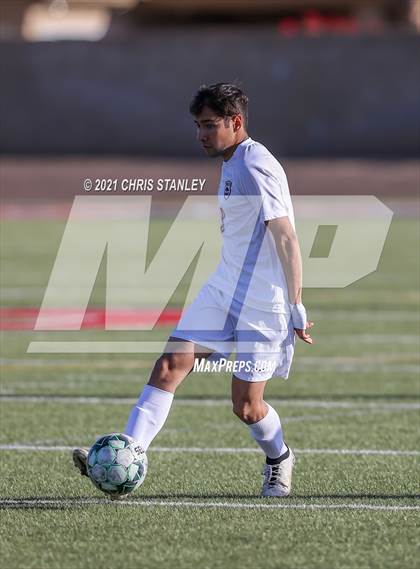 Thumbnail 2 in Prescott vs. Walden Grove (AIA 4A Semifinal) photogallery.