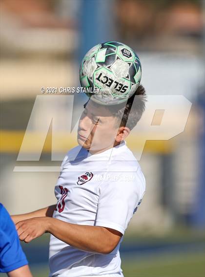 Thumbnail 1 in Prescott vs. Walden Grove (AIA 4A Semifinal) photogallery.