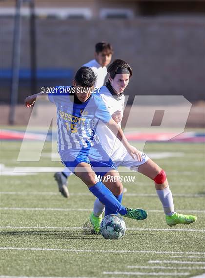 Thumbnail 2 in Prescott vs. Walden Grove (AIA 4A Semifinal) photogallery.