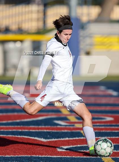 Thumbnail 2 in Prescott vs. Walden Grove (AIA 4A Semifinal) photogallery.
