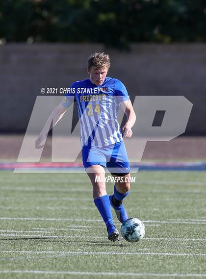 Thumbnail 1 in Prescott vs. Walden Grove (AIA 4A Semifinal) photogallery.