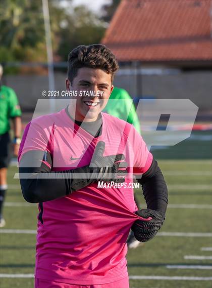 Thumbnail 3 in Prescott vs. Walden Grove (AIA 4A Semifinal) photogallery.