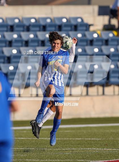 Thumbnail 2 in Prescott vs. Walden Grove (AIA 4A Semifinal) photogallery.