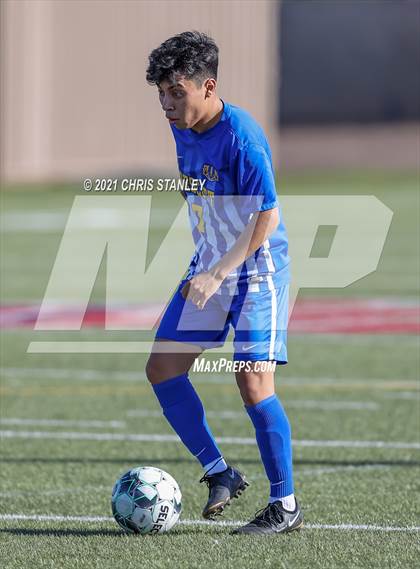 Thumbnail 3 in Prescott vs. Walden Grove (AIA 4A Semifinal) photogallery.