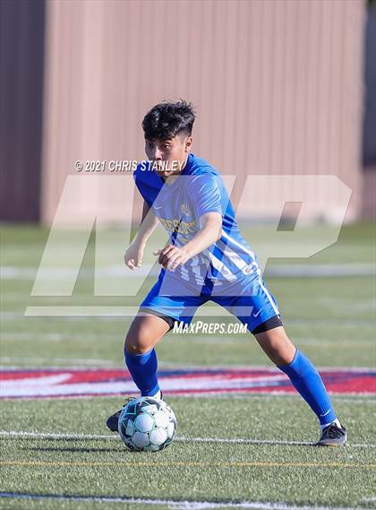 Thumbnail 1 in Prescott vs. Walden Grove (AIA 4A Semifinal) photogallery.