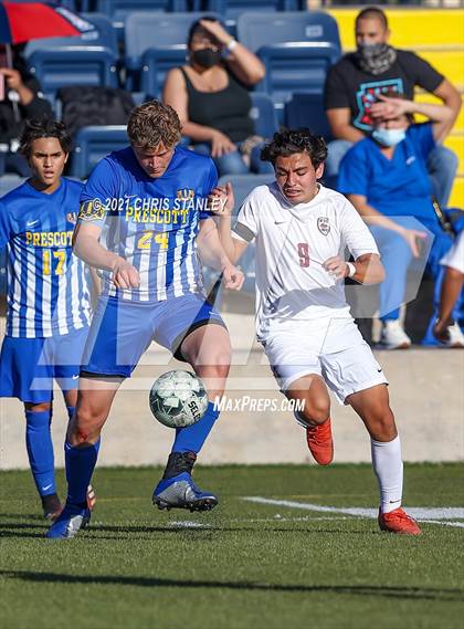 Thumbnail 1 in Prescott vs. Walden Grove (AIA 4A Semifinal) photogallery.